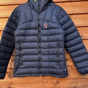 Fjallraven Hooded Black Puffer